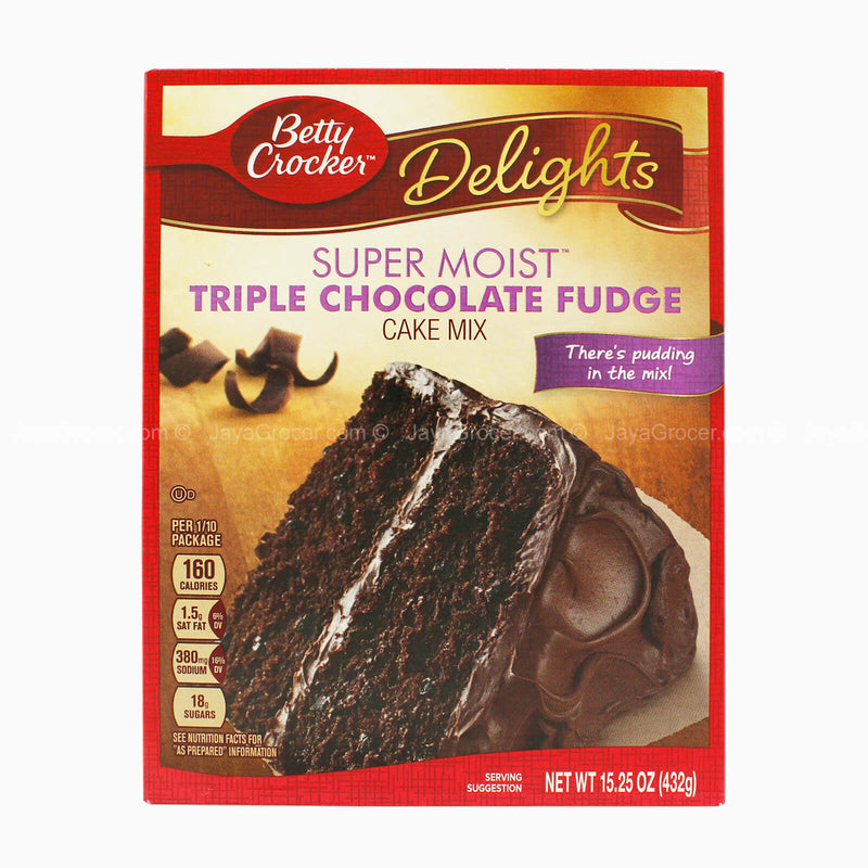 Betty Crocker Delights Super Moist Triple Chocolate Fudge Cake Mix 432g